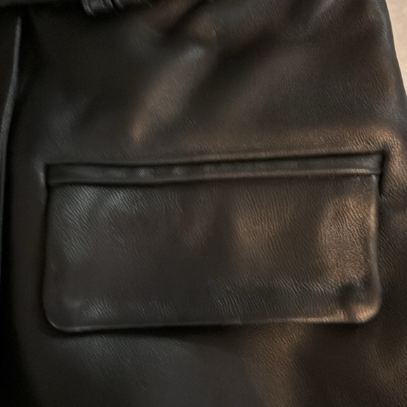 Balmain BNWT black leather mini skort with two usable pockets sz 6 - Picture 2 of 4